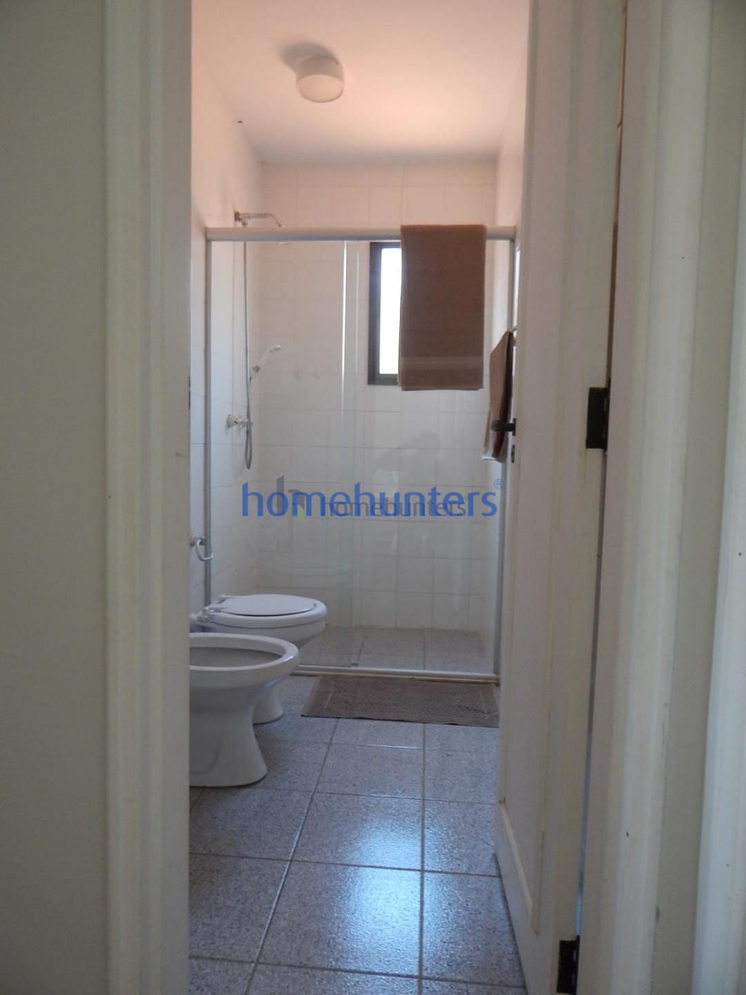 Casa para alugar com 5 quartos, 375m² - Foto 14