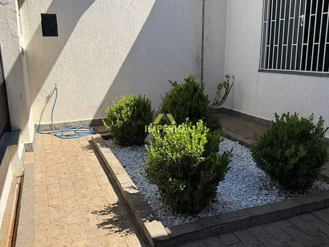 Casa com 300m² 4 quartos e 4 banheiros, à venda, no bairro Vila Romão em Salto