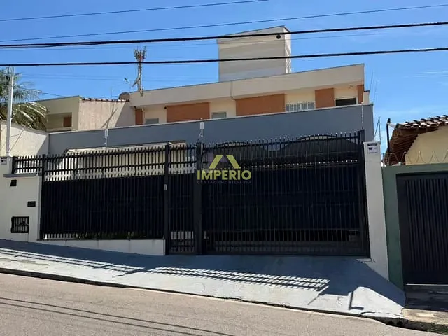 Casa com 300m² 4 quartos e 4 banheiros, à venda, no bairro Vila Romão em Salto