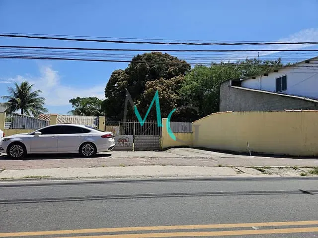 Casa com 720m², para alugar, no bairro Santa Cruz em Rio de Janeiro