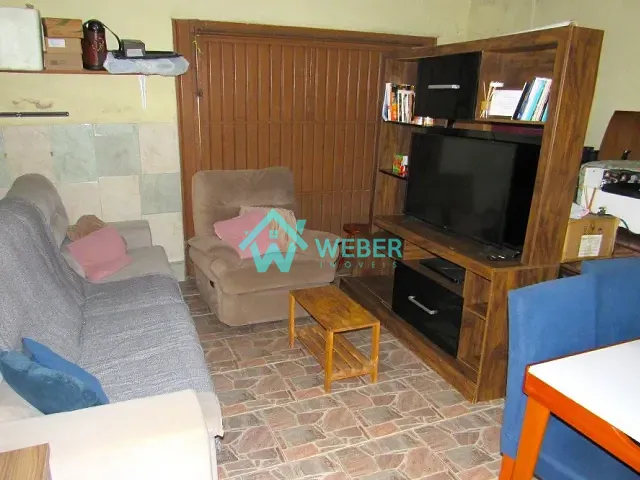 Casa 2 quartos e 1 banheiro, à venda, no bairro Jardim Mauá em Novo Hamburgo