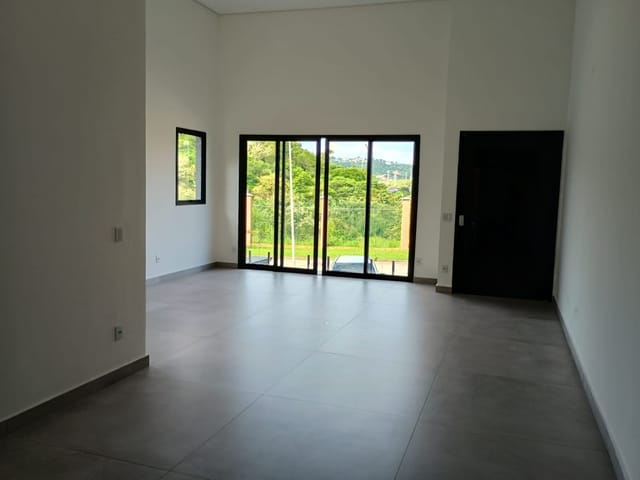 Casa com 440m² 4 quartos e 6 banheiros, à venda, no bairro Alphaville em Santana de Parnaíba