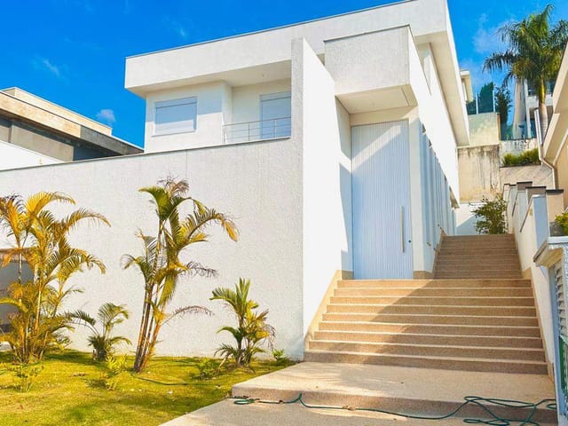 Casa com 490m² 4 quartos e 7 banheiros, à venda, no bairro Alphaville em Santana de Parnaíba