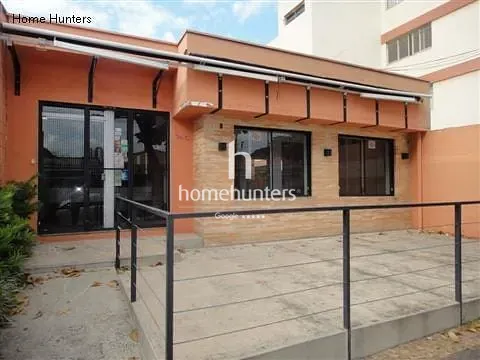 Casa, 4 quartos, 200 m² - Foto 1