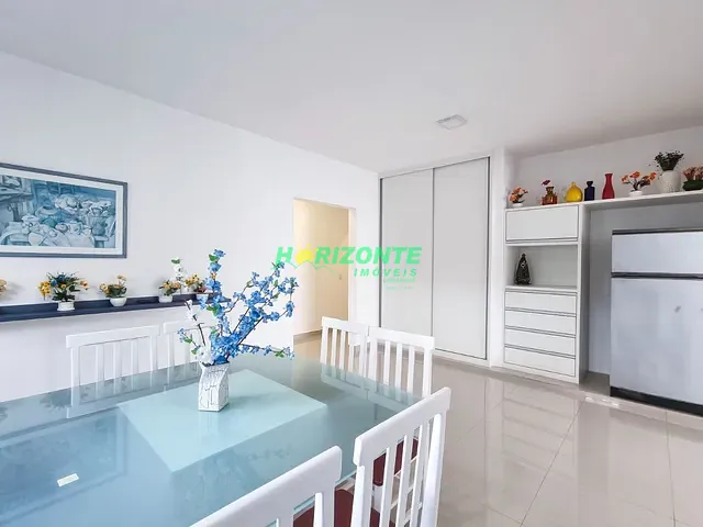 Casa com 457m² 4 quartos e 4 banheiros, à venda, no bairro Condomínio Residencial Jaguary em São José dos Campos