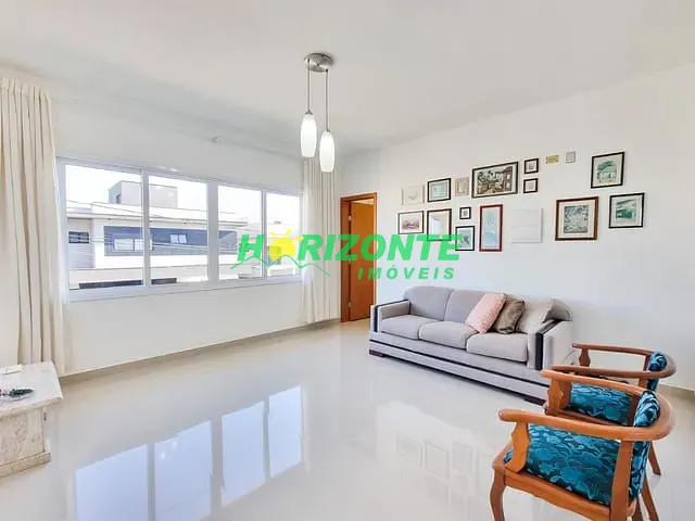 Casa com 457m² 4 quartos e 4 banheiros, à venda, no bairro urbanova em São José dos Campos