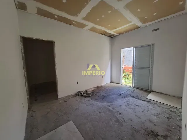 Casa com 180m² 3 quartos e 2 banheiros, à venda, no bairro Jardim Nair Maria em Salto