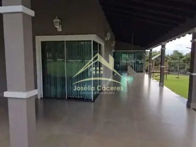 Casa com 2500m² 3 quartos e 3 banheiros, à venda, no bairro ÁGUA FRIA em Chapada dos Guimarães