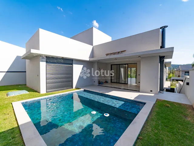 Casa com 420m² 3 quartos e 5 banheiros, à venda, no bairro Colinas da Anhangüera em Santana de Parnaíba
