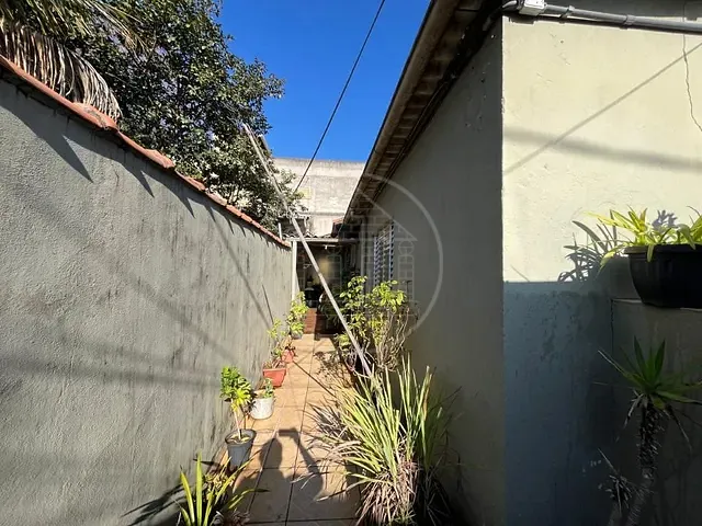 Casa com 250m² 4 quartos e 2 banheiros, à venda, no bairro Jardim Edith em São Paulo