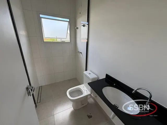 Casa 3 quartos e 3 banheiros, à venda, no bairro Jardim Santa Rosa em Nova Odessa