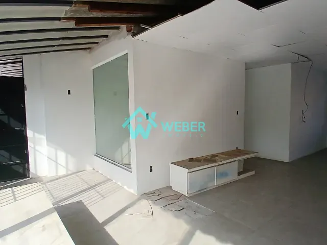 Casa para alugar, no bairro Industrial em Novo Hamburgo