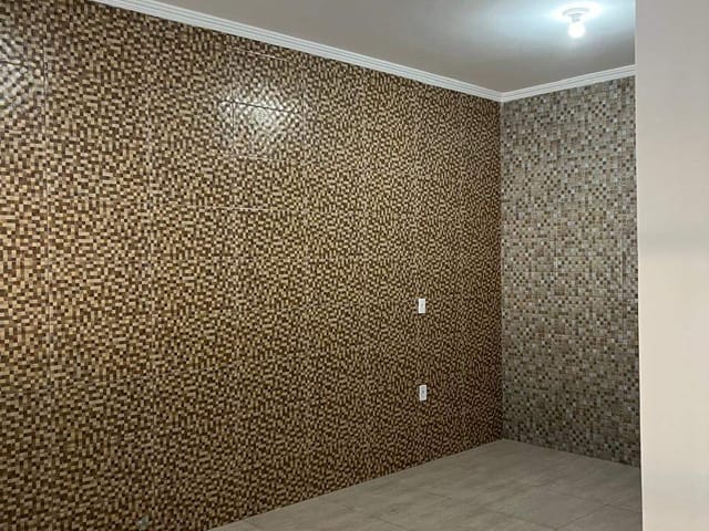 Casa 2 quartos e 1 banheiro, à venda, no bairro Mantiqueira em Extrema