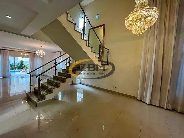 Casa com 360m² 3 quartos e 3 banheiros, para alugar, no bairro Gleba Fazenda Palhano em Londrina