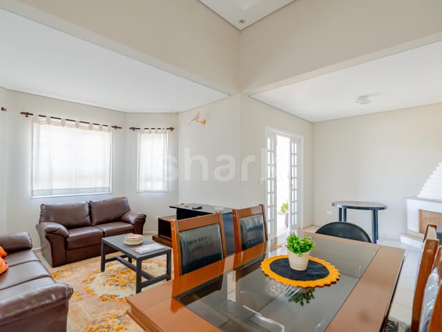 Casa com 450m² 3 quartos e 3 banheiros, à venda, no bairro Paranapanema em Paranapanema