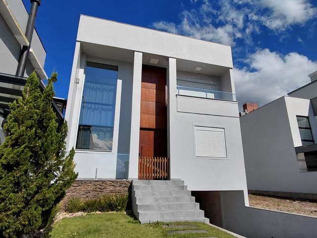 Casa 4 quartos e 4 banheiros, à venda, no bairro Deltaville em Biguaçu