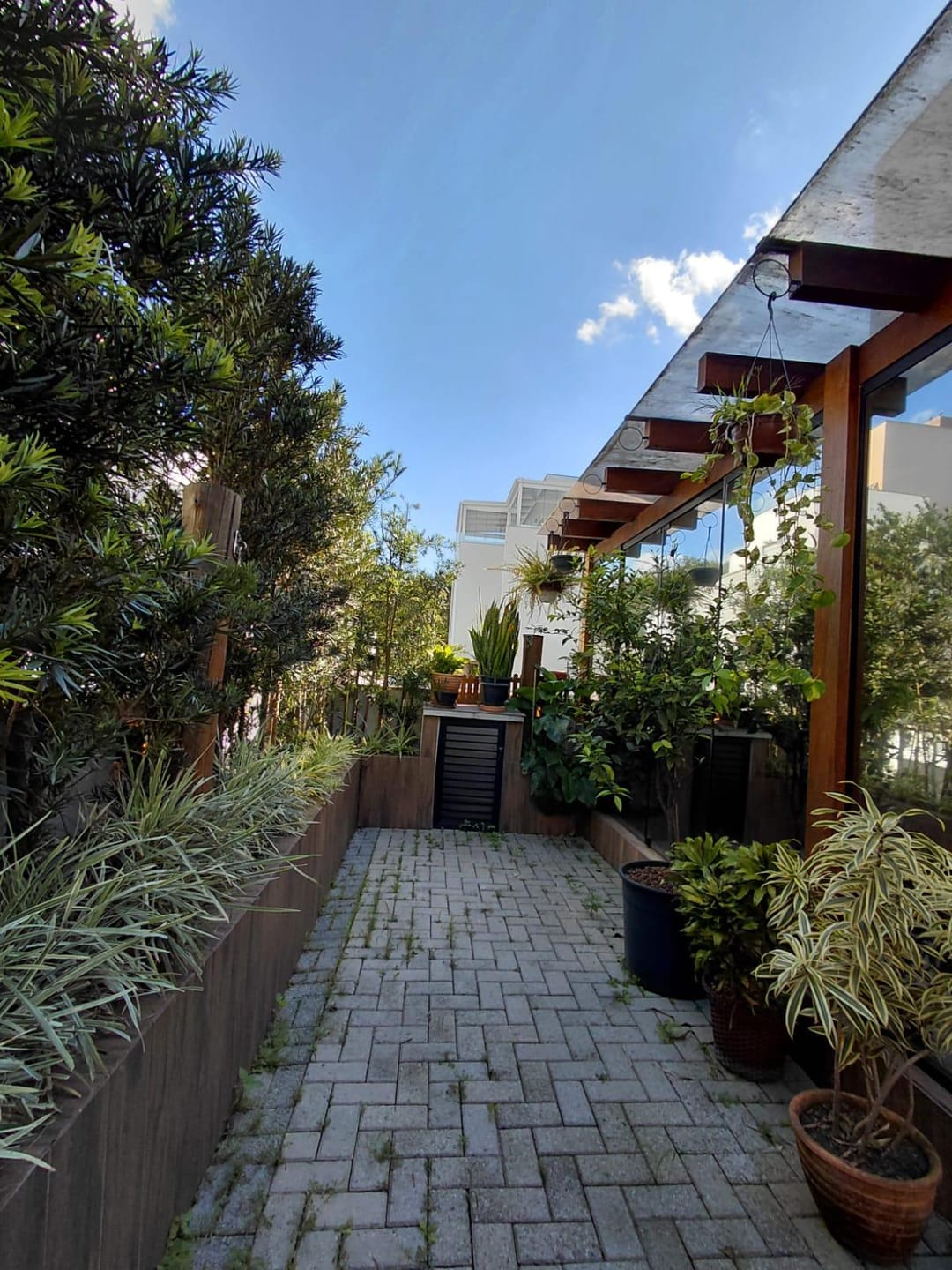 Casa, 4 quartos, 300 m² - Foto 31