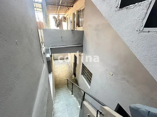 Casa com 139m² 1 quarto e 1 banheiro, à venda, no bairro Santa Maria em Osasco