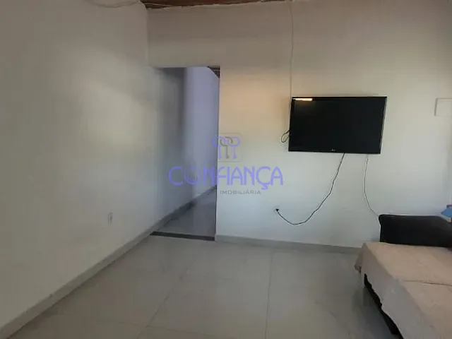 Casa com 550m² 3 quartos e 1 banheiro, à venda, no bairro Campo Grande em Rio de Janeiro