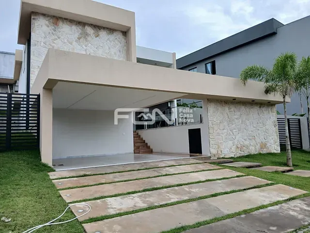 Casa 4 quartos e 5 banheiros, à venda, no bairro Vila de Abrantes (Abrantes) em Camaçari