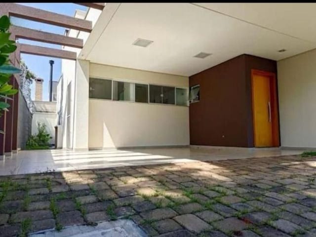 Casa 3 quartos e 3 banheiros, à venda, no bairro Royal Maison em Londrina