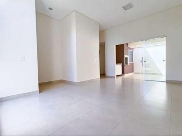 Casa 3 quartos e 3 banheiros, à venda, no bairro Royal Maison em Londrina