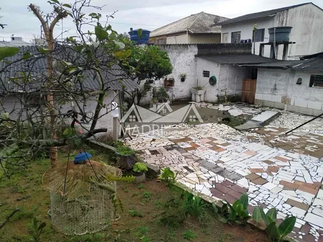 Casa com 80m² 2 quartos e 1 banheiro, à venda, no bairro Caminho Novo em Palhoça