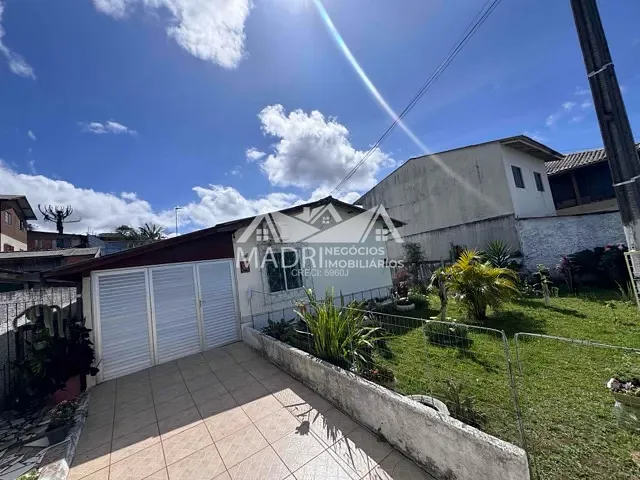 Casa com 80m² 2 quartos e 1 banheiro, à venda, no bairro Caminho Novo em Palhoça