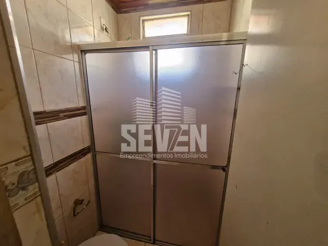 Casa 3 quartos e 1 banheiro, à venda, no bairro Núcleo Habitacional Mary Dota em Bauru