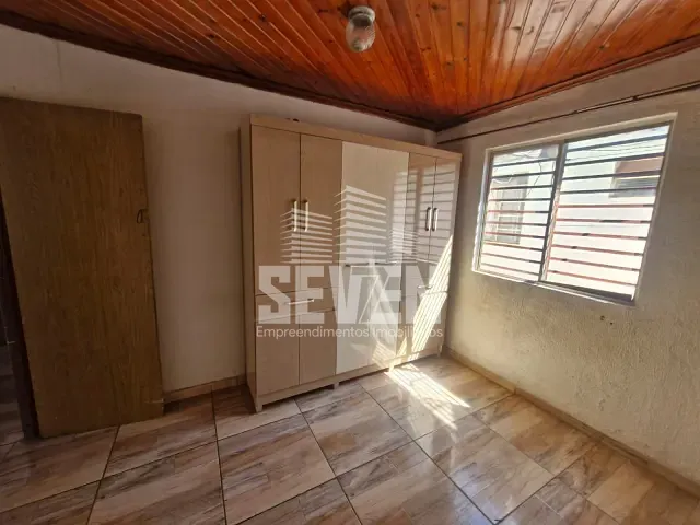 Casa 3 quartos e 1 banheiro, à venda, no bairro Núcleo Habitacional Mary Dota em Bauru