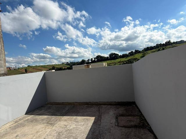 Casa com 150m² 3 quartos e 2 banheiros, à venda, no bairro Campos Olivotti em Extrema