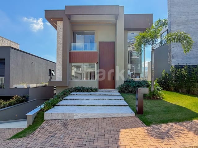 Casa com 530m² 4 quartos e 7 banheiros, à venda, no bairro Alphaville em Santana de Parnaíba