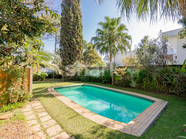 Casa com 897m² 3 quartos e 5 banheiros, à venda, no bairro Alto da Boa Vista em São Paulo