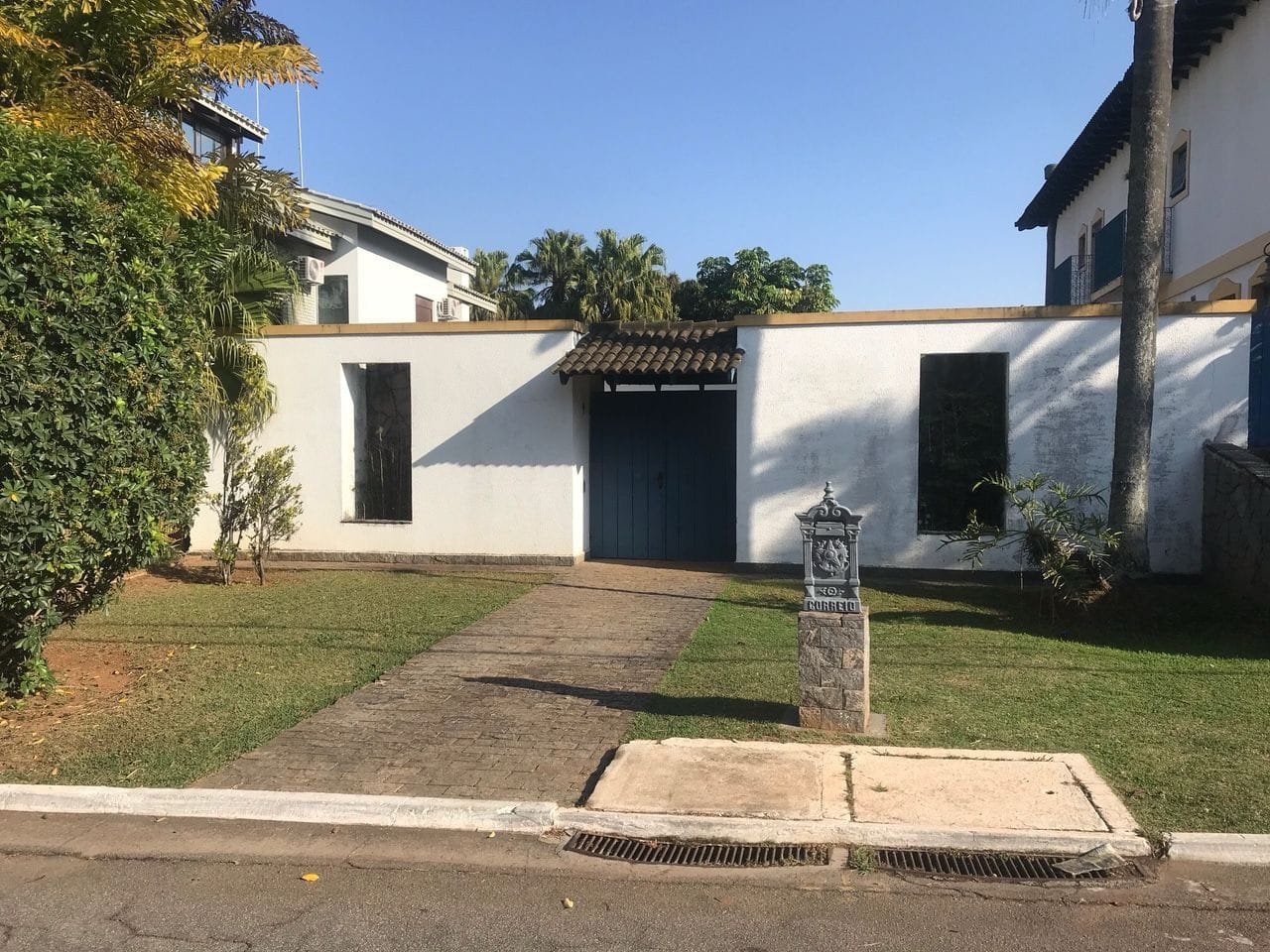 Casa em Alphaville — foto 1
