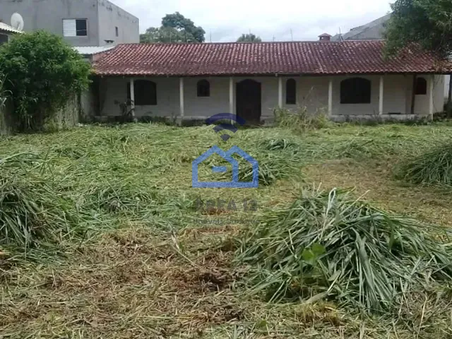 Casa com 535m² 1 quarto e 1 banheiro, à venda, no bairro Pontal de Santa Marina em Caraguatatuba