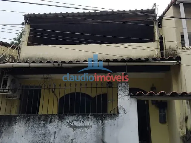 Casa com 125m² 2 quartos e 1 banheiro, à venda, no bairro Vila Orlandelia em Barra Mansa