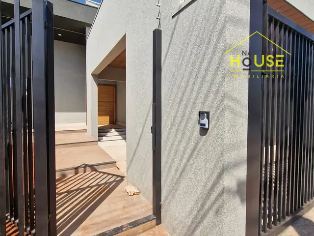 Casa 3 quartos e 3 banheiros, à venda, no bairro Patrimônio Novo em Votuporanga