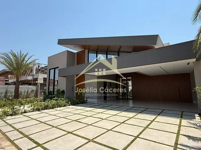 Casa com 720m², à venda, no bairro Morada dos Nobres em Cuiabá