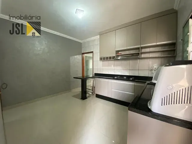 Casa com 175m² 3 quartos e 3 banheiros, à venda, no bairro Parque Residencial Santo André em Caçapava