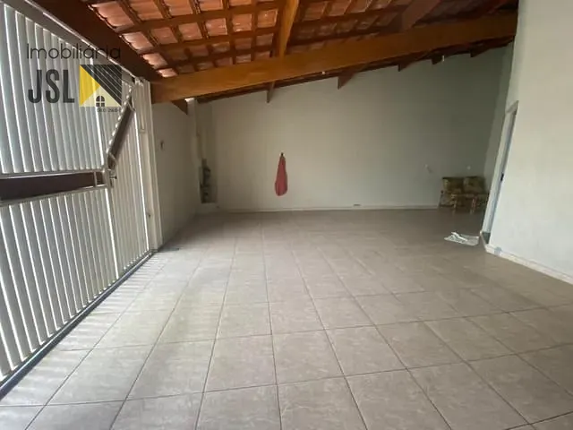 Casa com 175m² 3 quartos e 3 banheiros, à venda, no bairro Parque Residencial Santo André em Caçapava