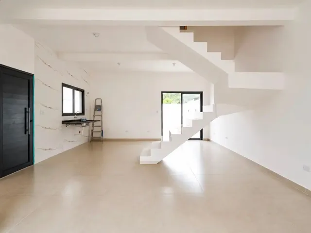 Casa com 140m² 3 quartos e 3 banheiros, à venda, no bairro Centro em Cajamar