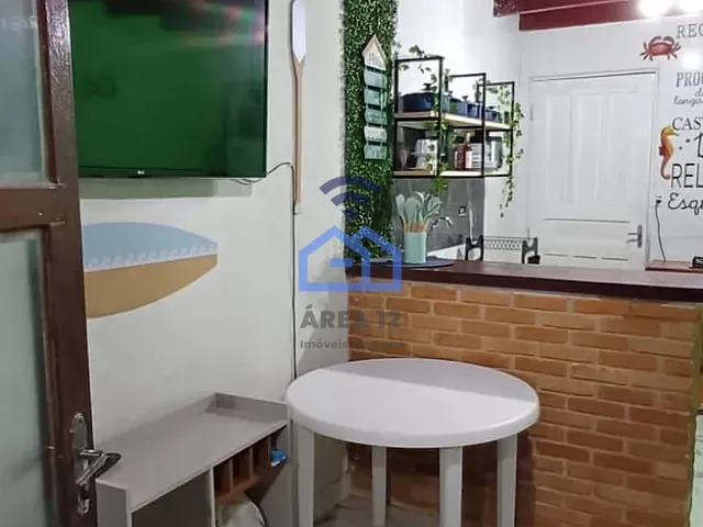 Casa com 143m² 1 quarto e 1 banheiro, à venda, no bairro Pontal de Santa Marina em Caraguatatuba