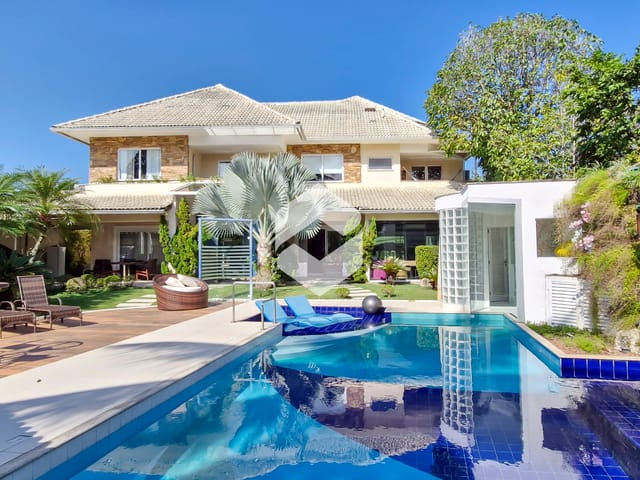 Casa 4 quartos e 7 banheiros, à venda, no bairro Barra da Tijuca em Rio de Janeiro