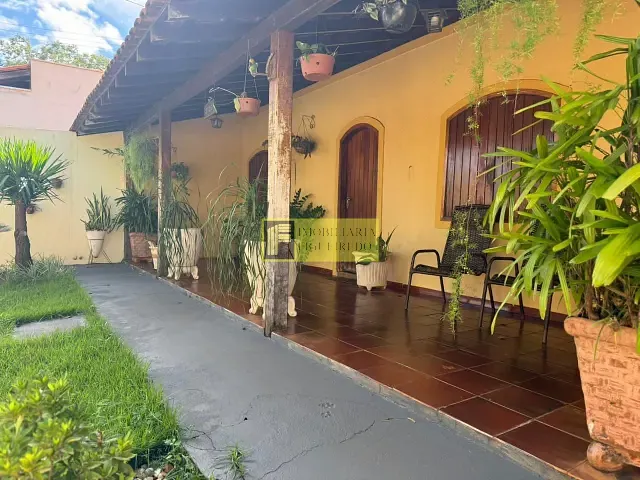 Casa com 180m² 3 quartos e 3 banheiros, à venda, no bairro Jardim Nazareth em São José do Rio Preto