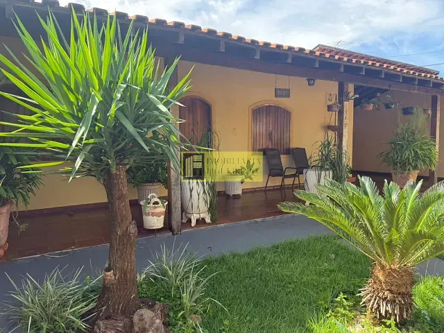 Casa com 180m² 3 quartos e 3 banheiros, à venda, no bairro Jardim Nazareth em São José do Rio Preto