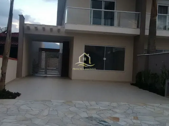 Casa com 294m² 3 quartos e 5 banheiros, à venda, no bairro Boraceia em Bertioga