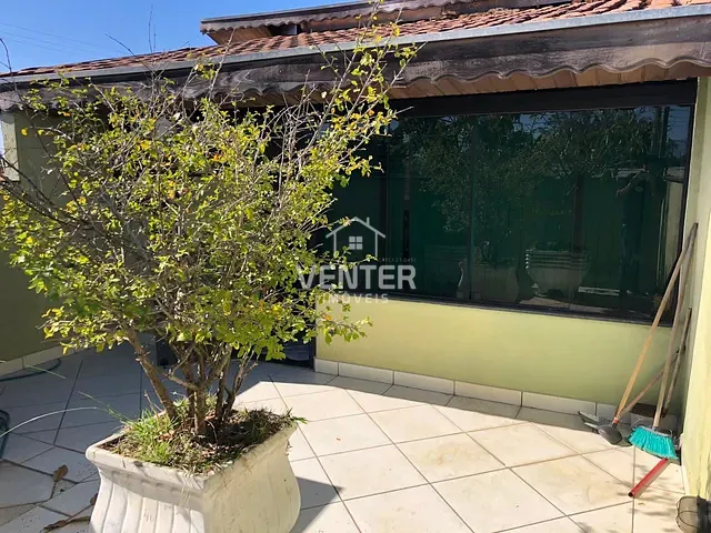 Casa com 200m² 3 quartos e 3 banheiros, à venda, no bairro Centro em Taubaté