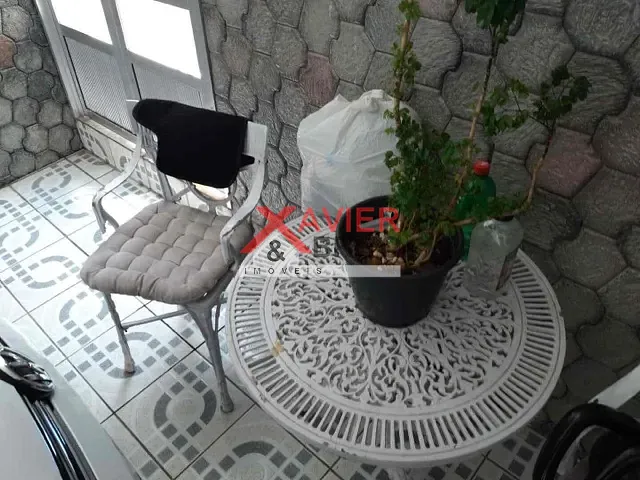 Casa 3 quartos e 3 banheiros, à venda ou para alugar, no bairro Jardim Eliane em São Paulo