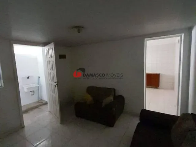 Casa com 45m² 1 quarto e 1 banheiro, para alugar, no bairro Barcelona em São Caetano do Sul