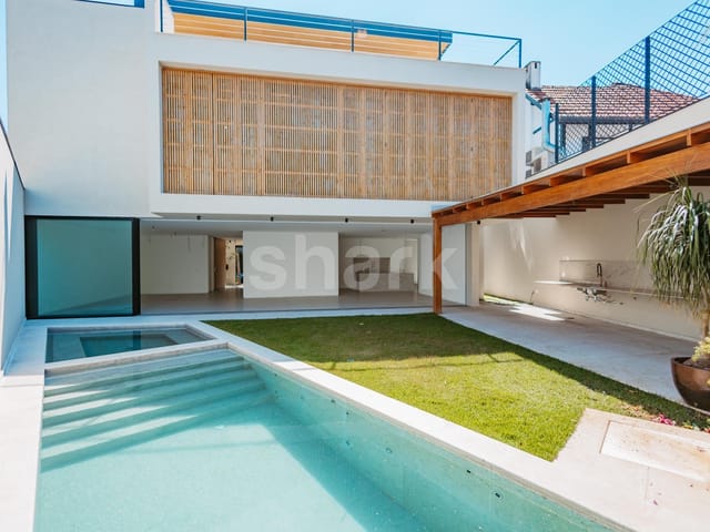 Casa com 420m² 4 quartos e 6 banheiros, à venda, no bairro Jardim Europa em São Paulo
